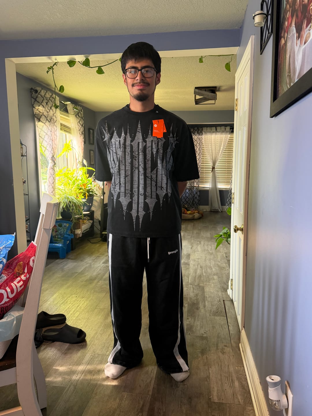 Customer photo review of 4156 - Revenge Tees