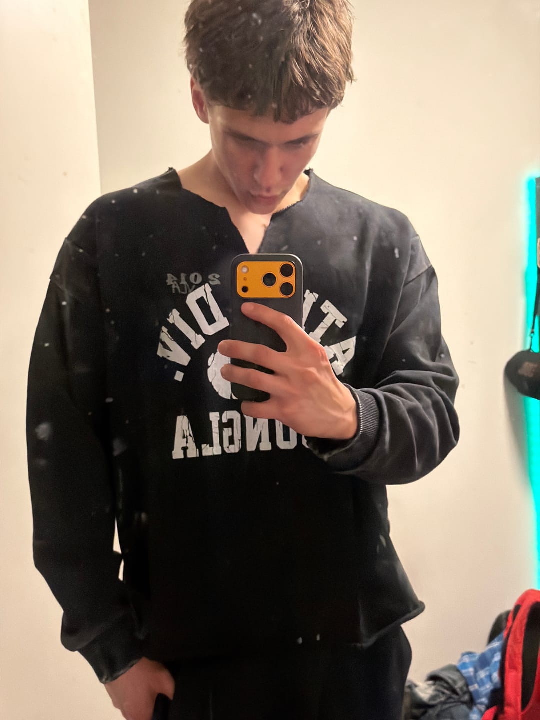 Customer photo review of 8098 - Golden Era Pump Cover Crewneck