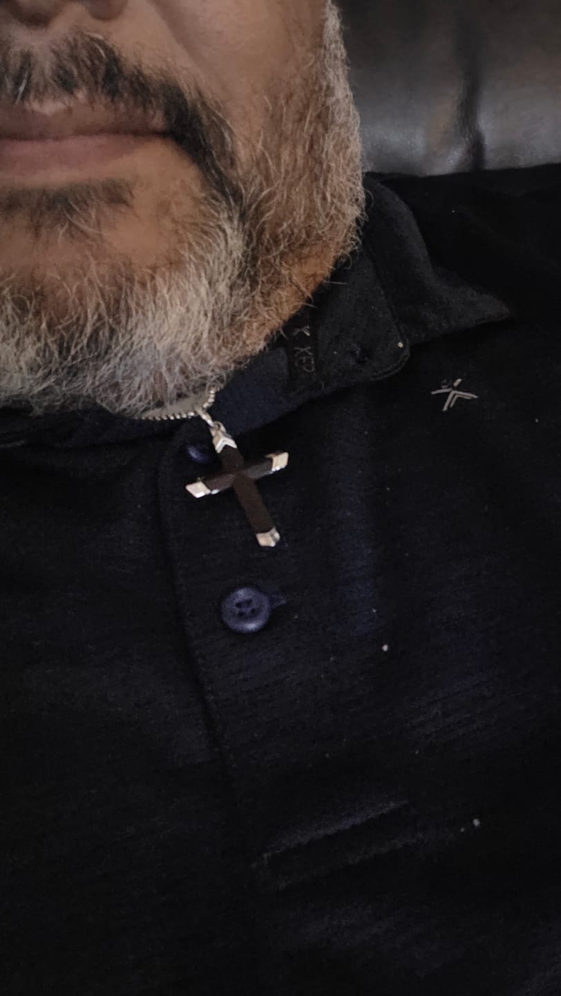 Customer photo review of FREE Today: Multicolor Stainless Steel Inlaid Wooden Cross Pendant Box Chain Necklace
