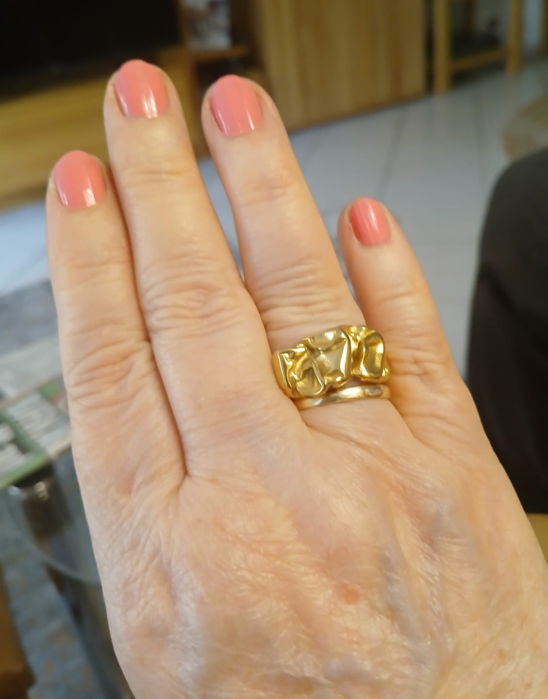Customer photo review of Siri - Chunky Statement Ring Stainless Steel