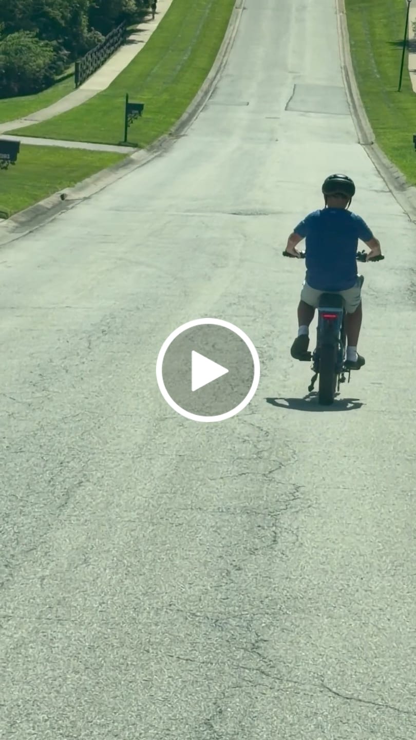 Customer video review of Eskute® V100 16*4.0" Electric Bike for Kids&Teens