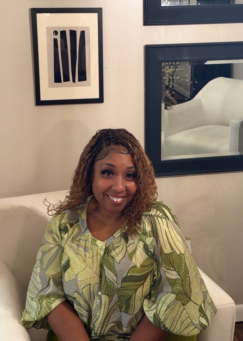 Customer photo review of Kiki - Pre Bleached Human Hair Deep Wave Curls Pre Bleached Knotless Swiss HD Full Lace Boho Box Braided Wig