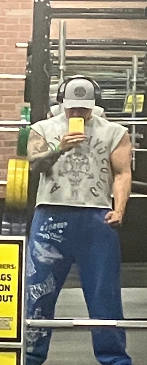 Customer photo review of 5097 - Gold's Iron Legacy Shadow Cut-Offs