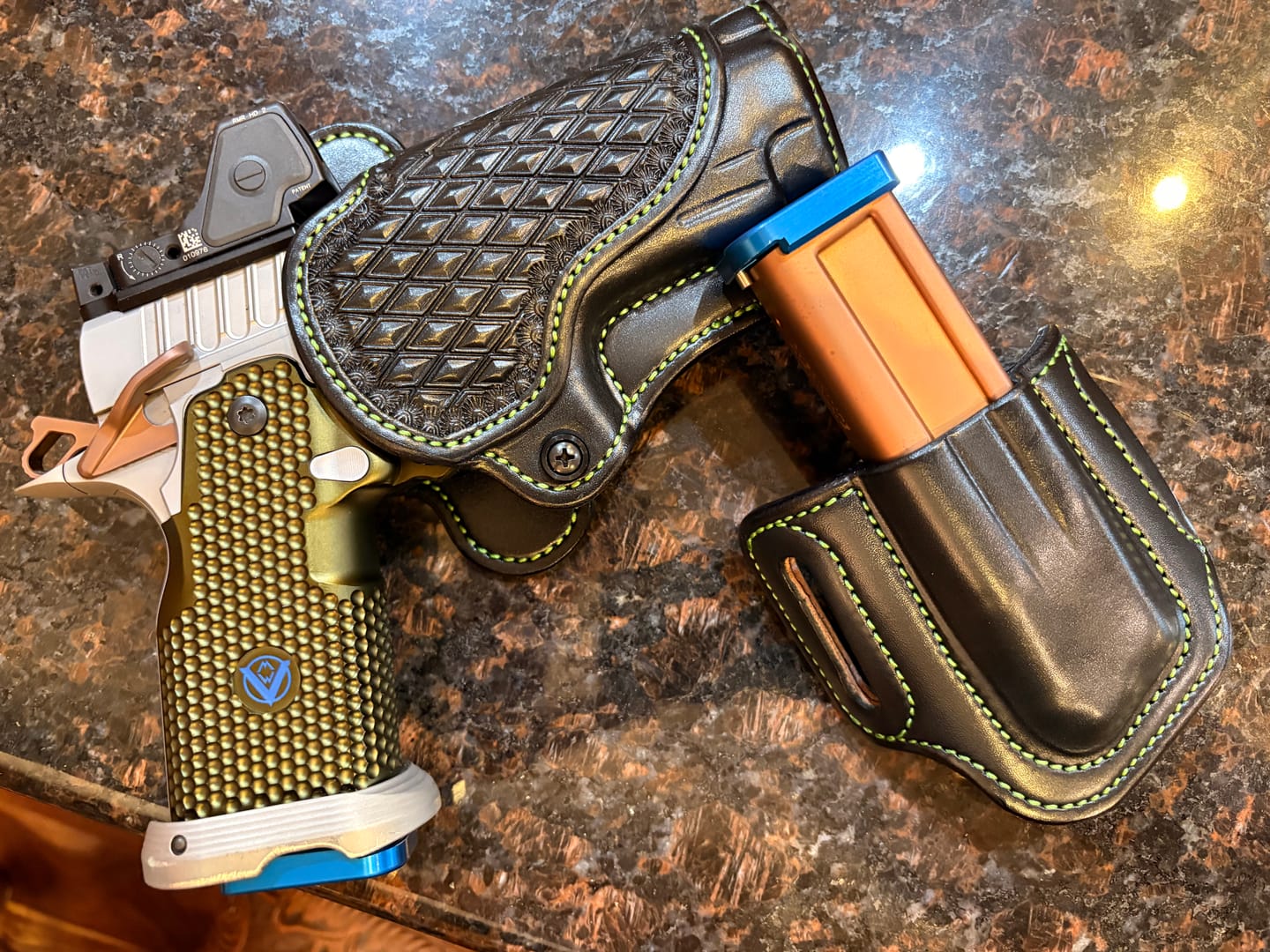 Customer photo review of Urbanist Hip Holster (Optics Ready)