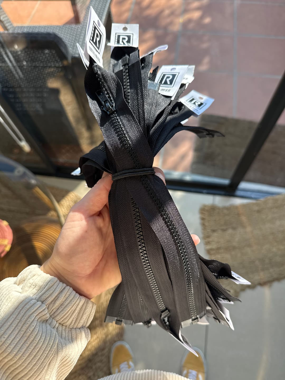 Customer photo review of Vislon Type 5 Chunky Zip Open Ended - 30cm Black