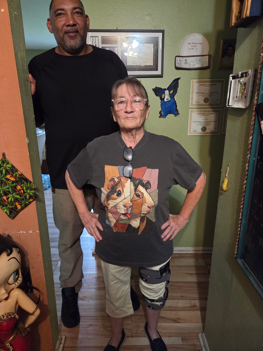 Customer photo review of Cubist Cavy T-shirt
