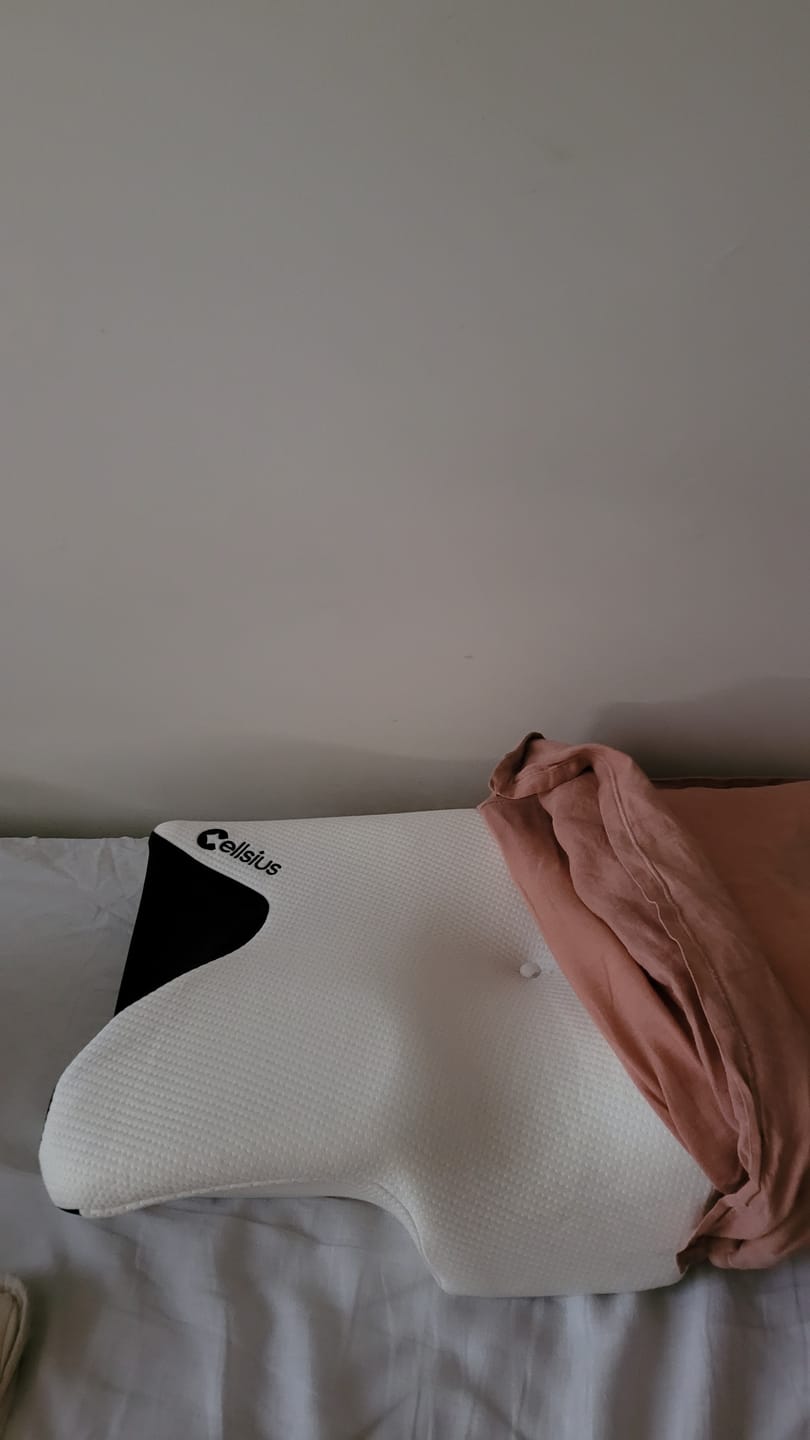 Customer photo review of Oreiller Papillon Cervical Cellsius - Le secret du dormeur latéral et dorsal