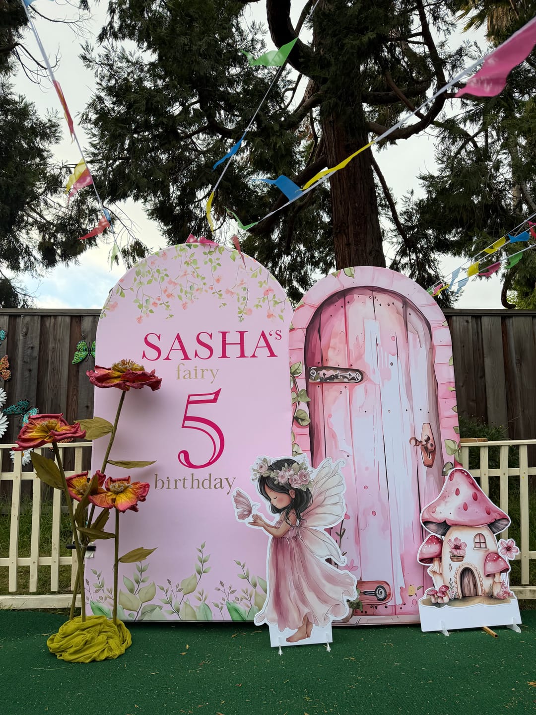 Customer photo review of Oh Baby Safari Wild Jungle Animal Birthday Baby Shower Party Arch Backdrop Wall Cloth Cover