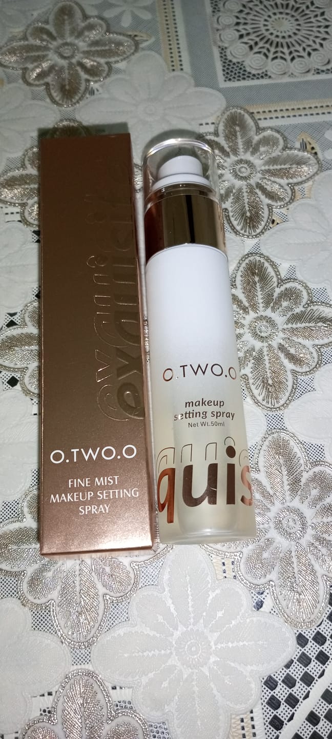 Customer photo review of O.TWO.O EXQUISIT SETTING SPRAY
