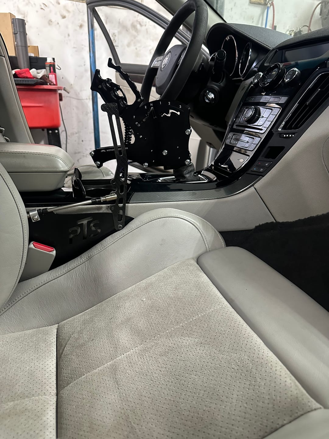 Customer photo review of TH400 3 Speed Push To Shift Reverse Pattern Operator Series Billet Shifter Rear Exit