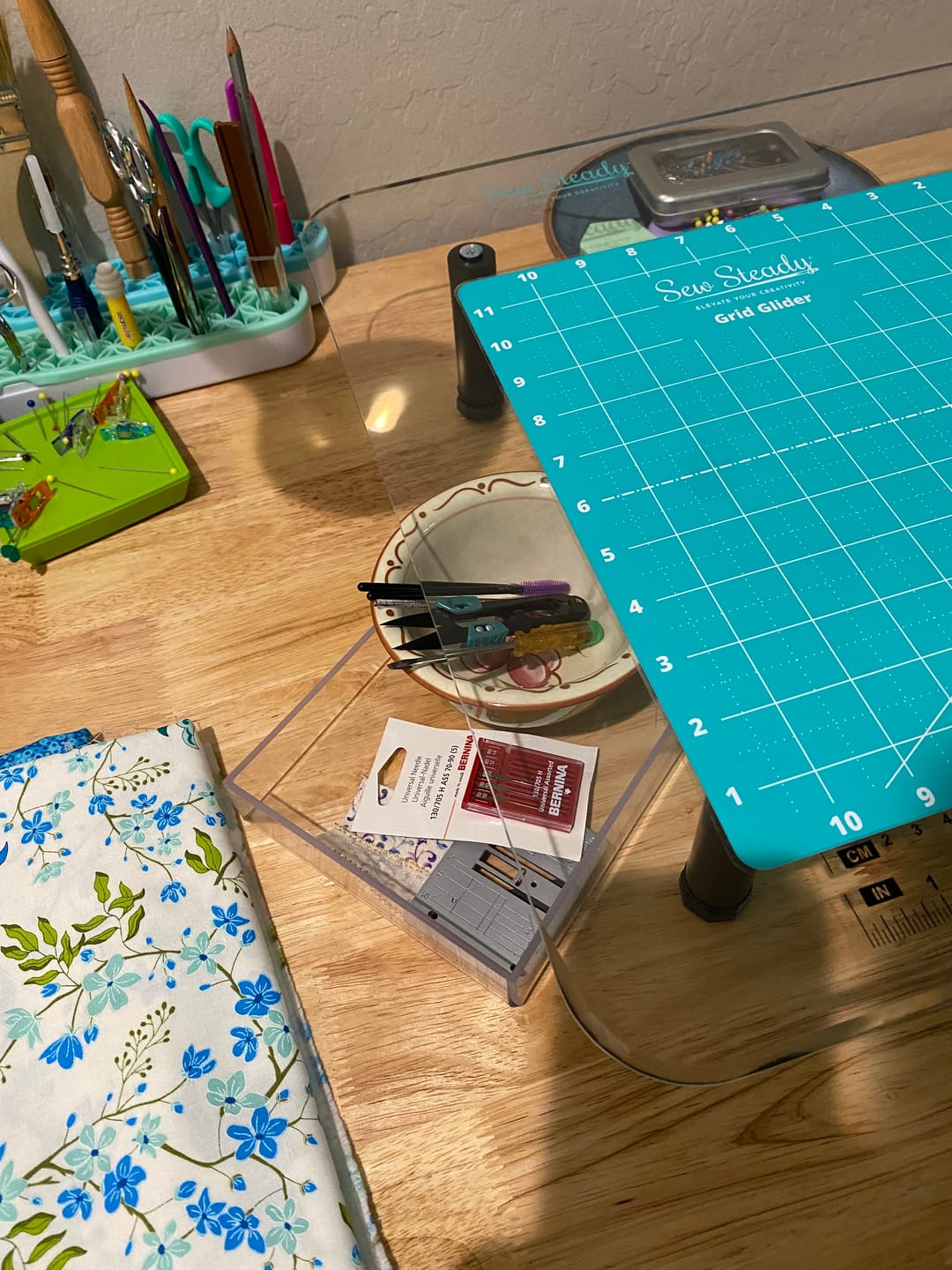 Customer photo review of Sew Steady Spinner Tray - 6in x 8in