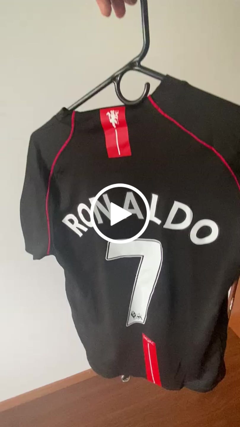 Customer video review of Manchester United 2007/08 Visitante - Express