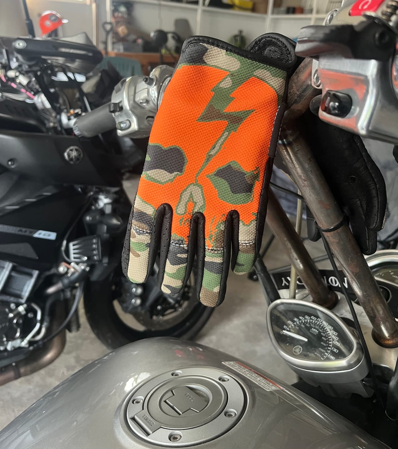 Customer photo review of PRE-ORDER OG MX GLOVES ORANGE/WOODLAND