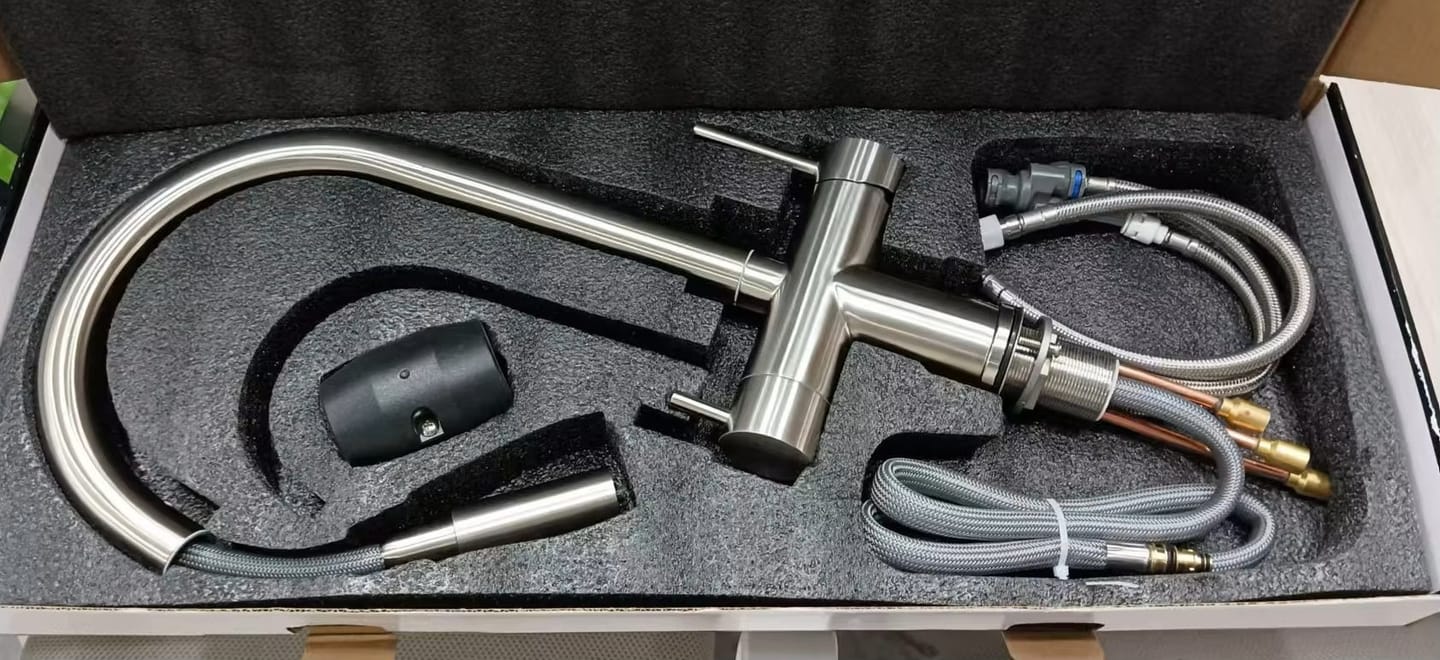 Customer photo review of Rondane - WaterMark Certified 3-Way Kitchen Faucet with Filter Tap & Pull-Out Sprayer for Kitchen Sink