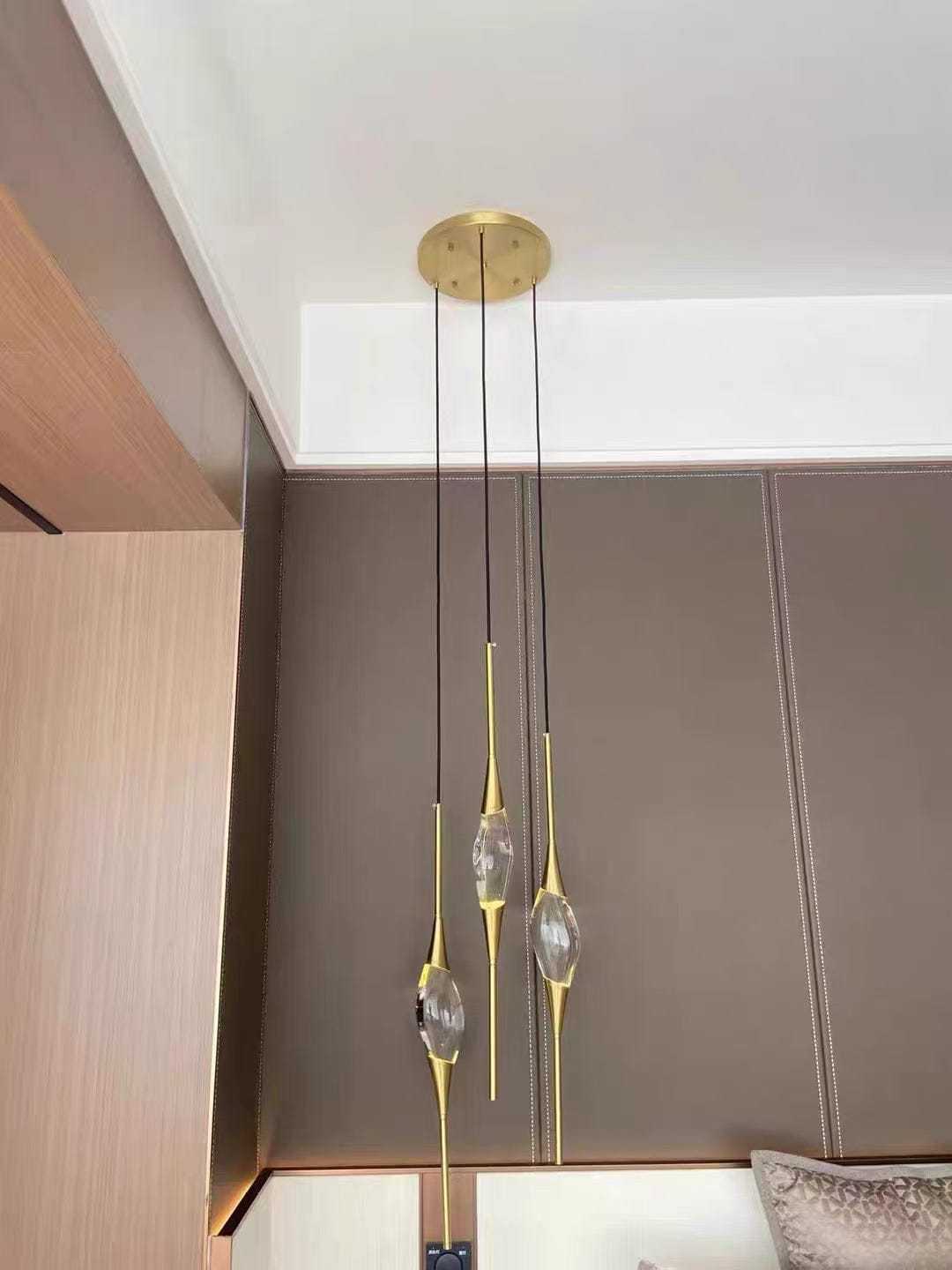 Customer photo review of Elegant Shuttle Crystal Copper Wall Lamp