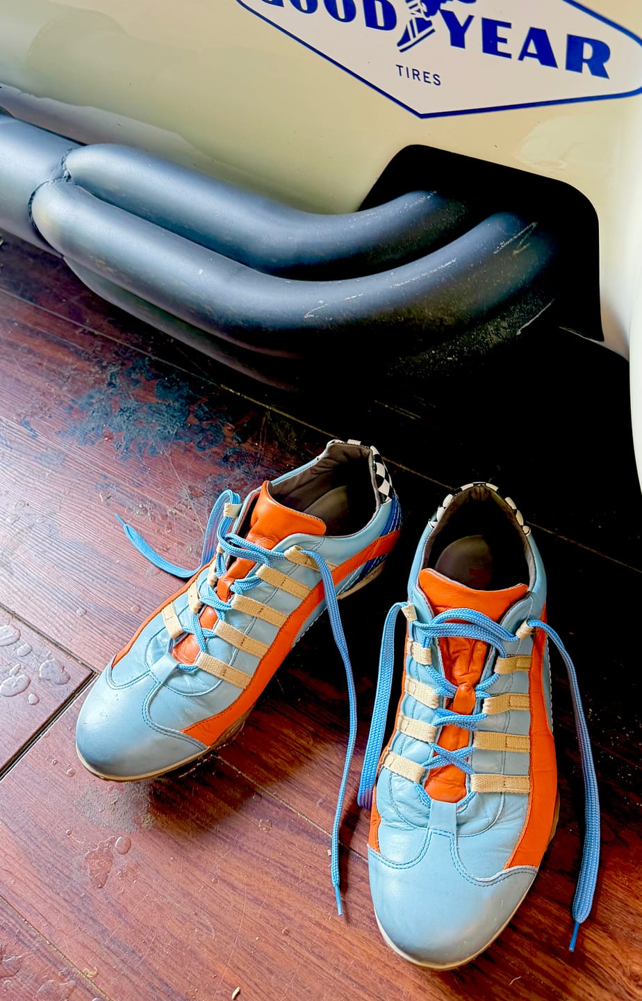 Customer photo review of Men's Racing Sneaker in Blue and Orange