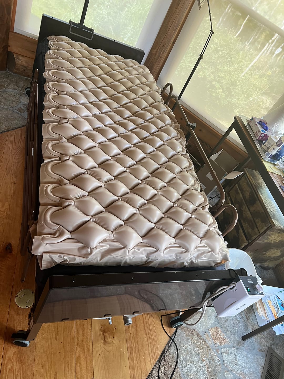 Customer photo review of Alternating Air Pressure Mattress Pad