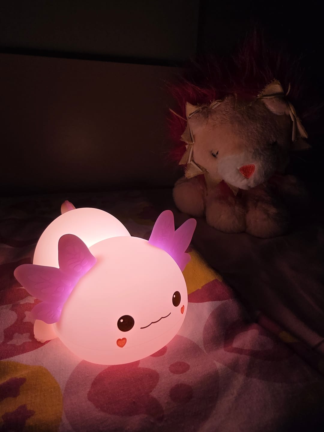 Customer photo review of MeWaii® 2025 Limited Version Axolotl Squishy Silicone Night Light - Perfect Gift 🎁