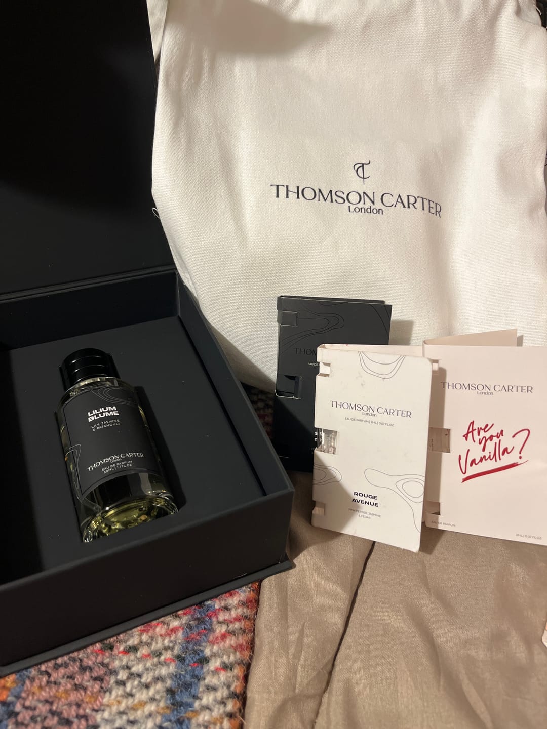 Customer photo review of Rouge Avenue | Eau de Parfum | 2ml