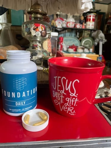 Customer photo review of Foundation Daily + Creatine Bundle