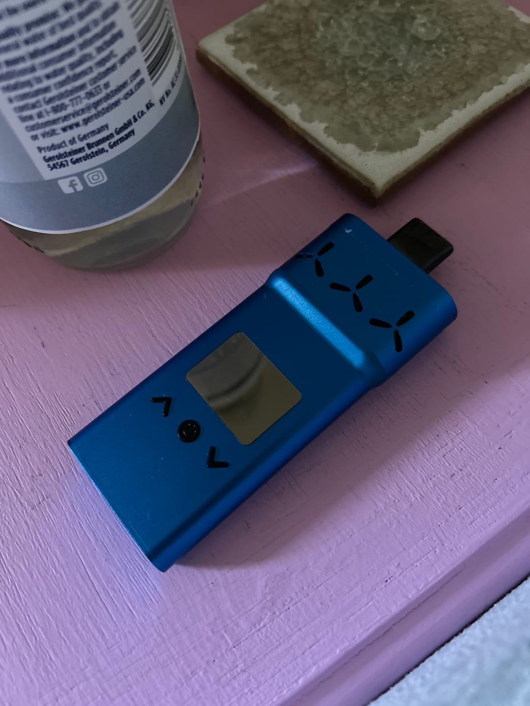 Customer photo review of AIRVAPE X | Dry Herb  and Concentrate Vaporizer– Advanced Slim Design, Discreet & Long Battery Life