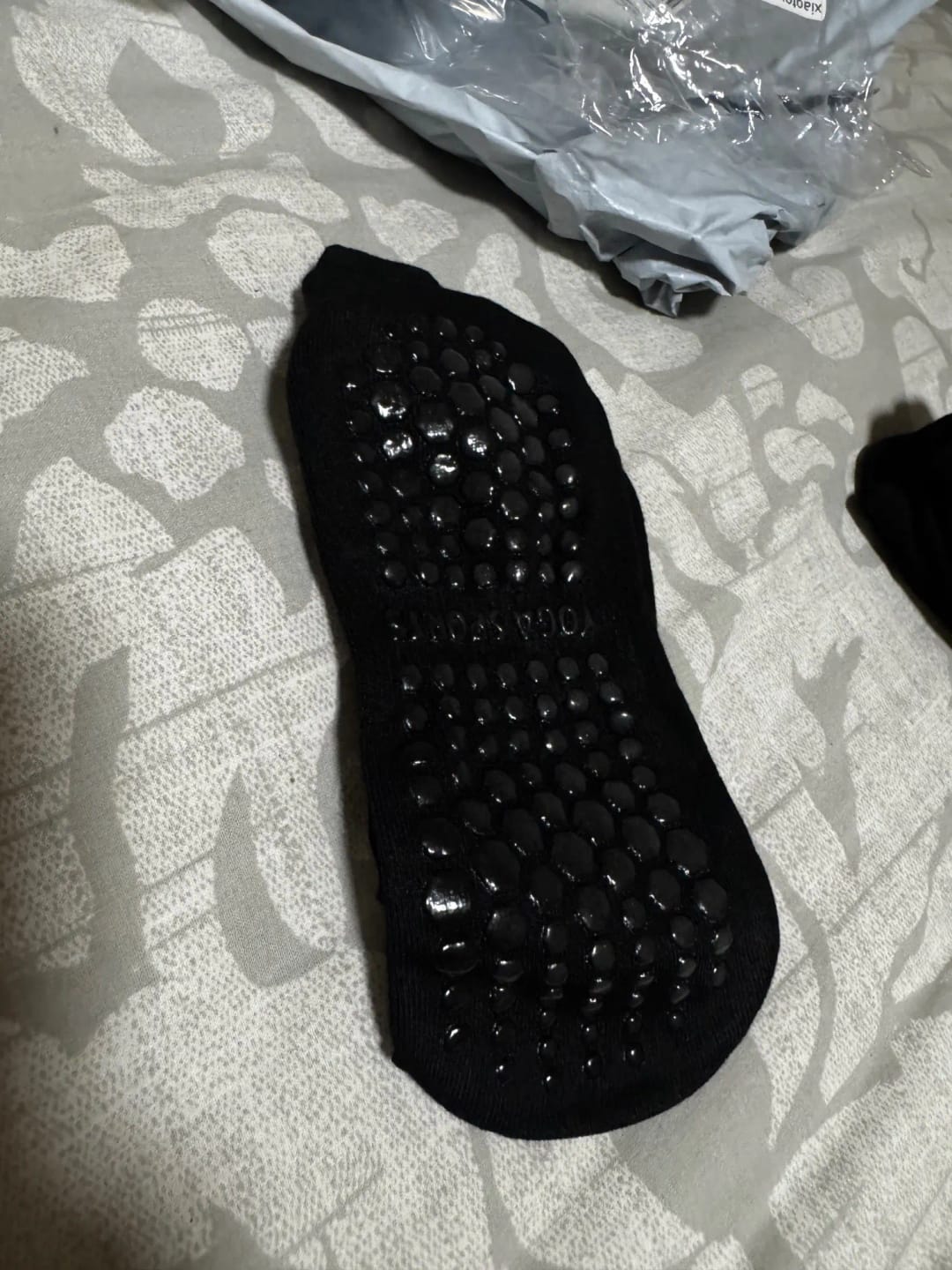 Customer photo review of Pack 6 Pares Calcetines Antideslizantes Cortos Al Tobillo Yoga Pilates
