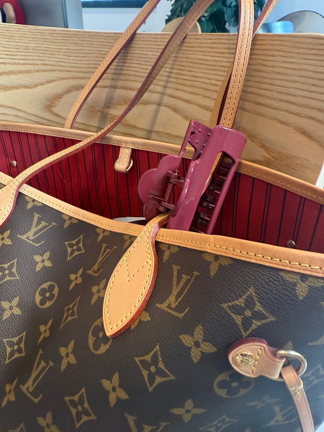 Customer photo review of Élégance Haarklammer - Rouge