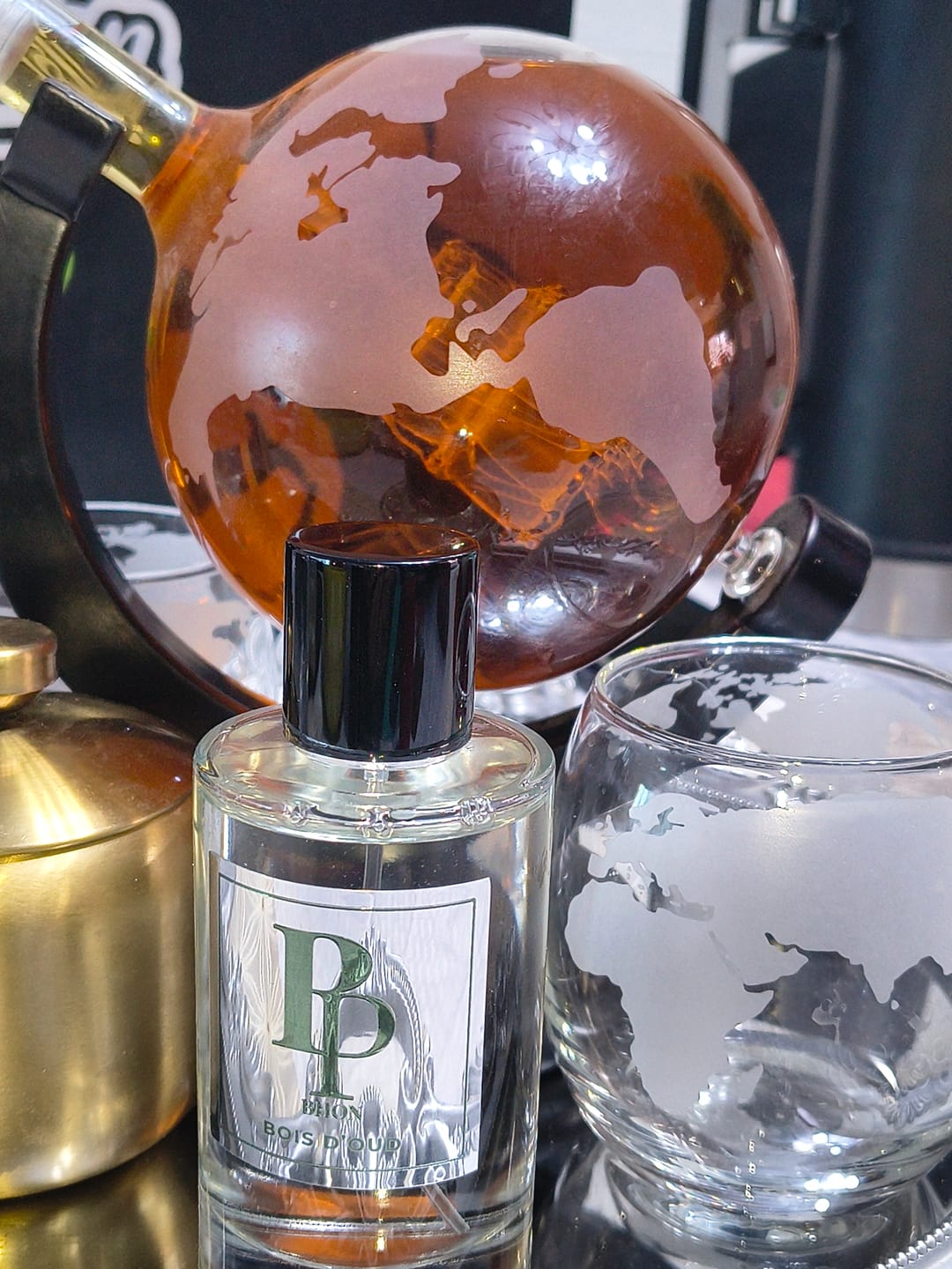 Customer photo review of BOIS D'OUD 100ML (INSPIRADO EN OUD WOOD)