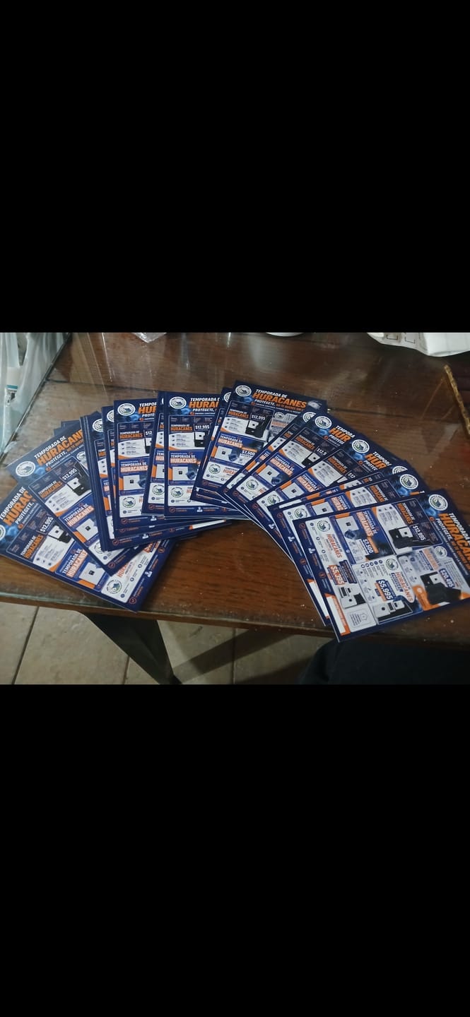 Customer photo review of Flyers 4" x 6" Full Color (Cartón / 1 Lado)