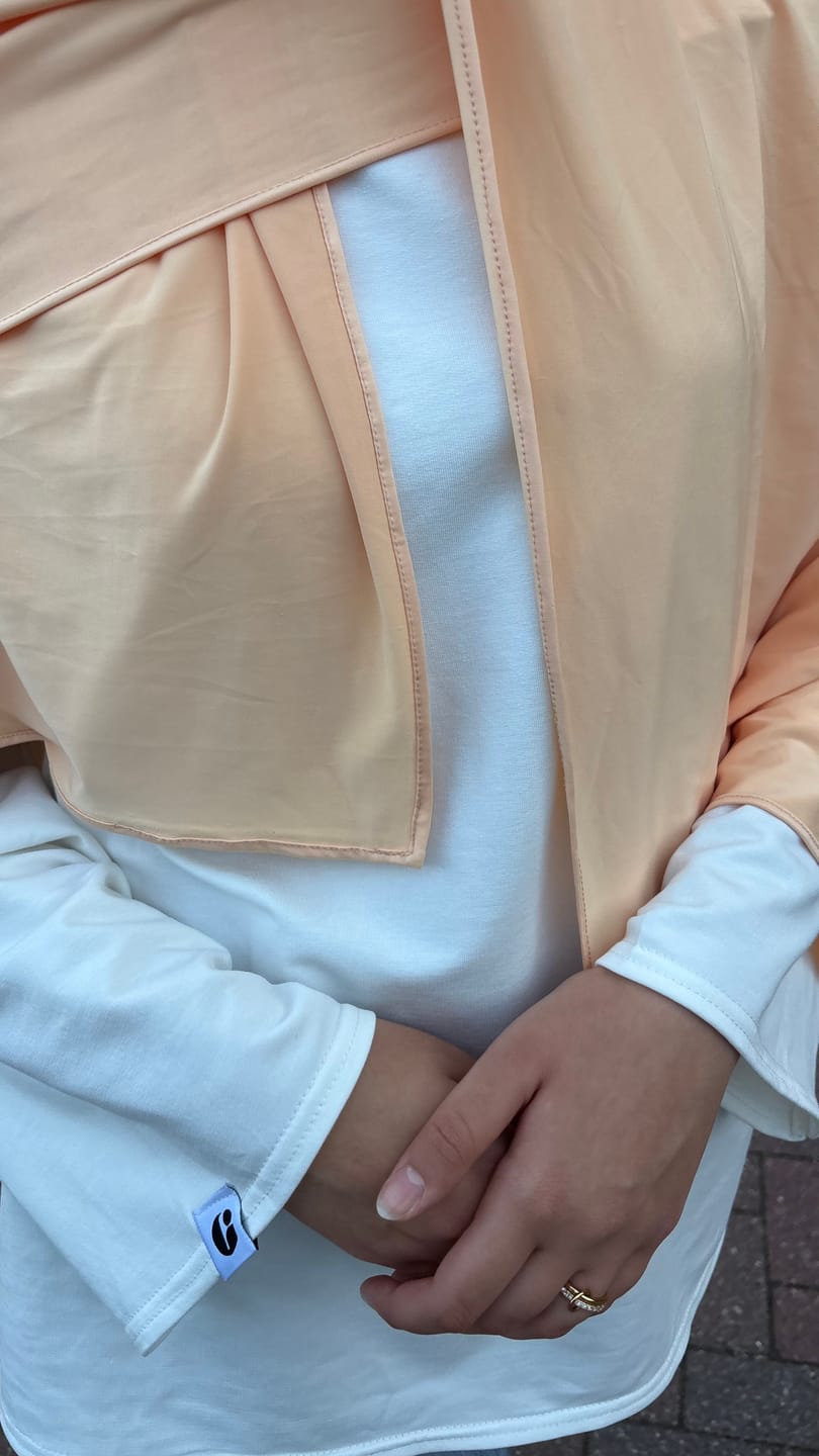 Customer photo review of Oversized Long-sleeved T-shirt - Off White