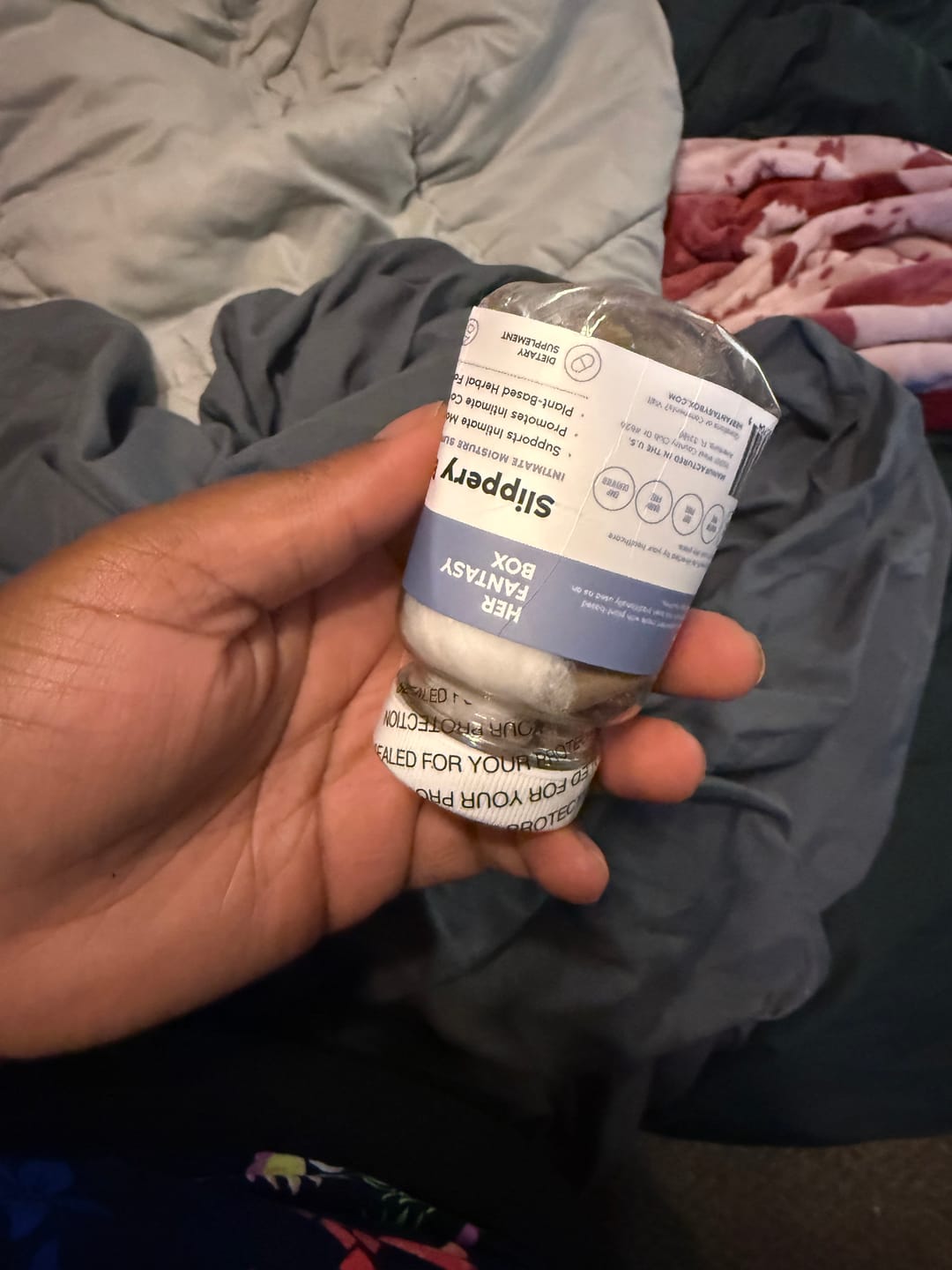 Customer photo review of Slippery Box - Extra Moisture Support Capsules