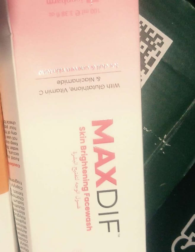 Customer photo review of Maxdif Facewash