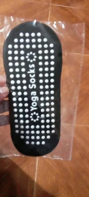 Customer photo review of Pack 6 Pares de Calcetines Antideslizantes Yoga Ballet Pilates Set Cortos