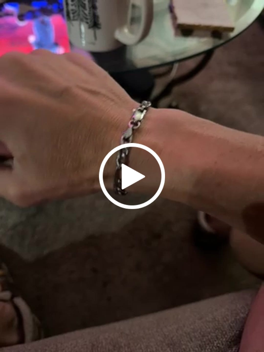 Customer video review of 7mm Figaro Link Bracelet
