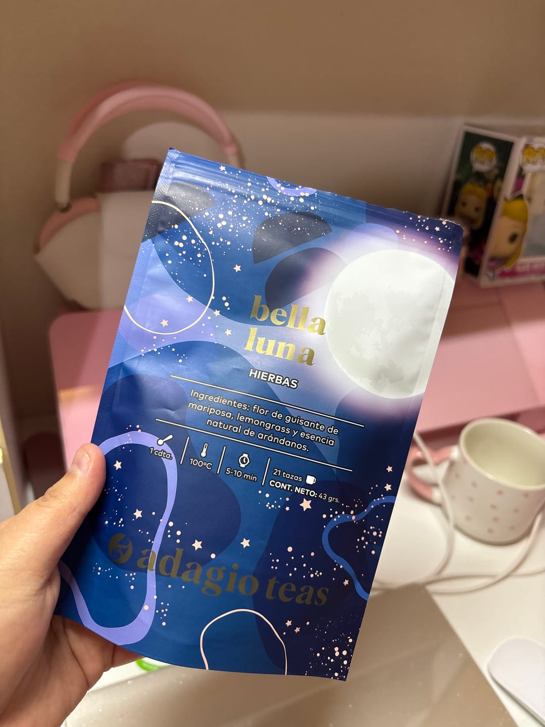 Customer photo review of Bella Luna