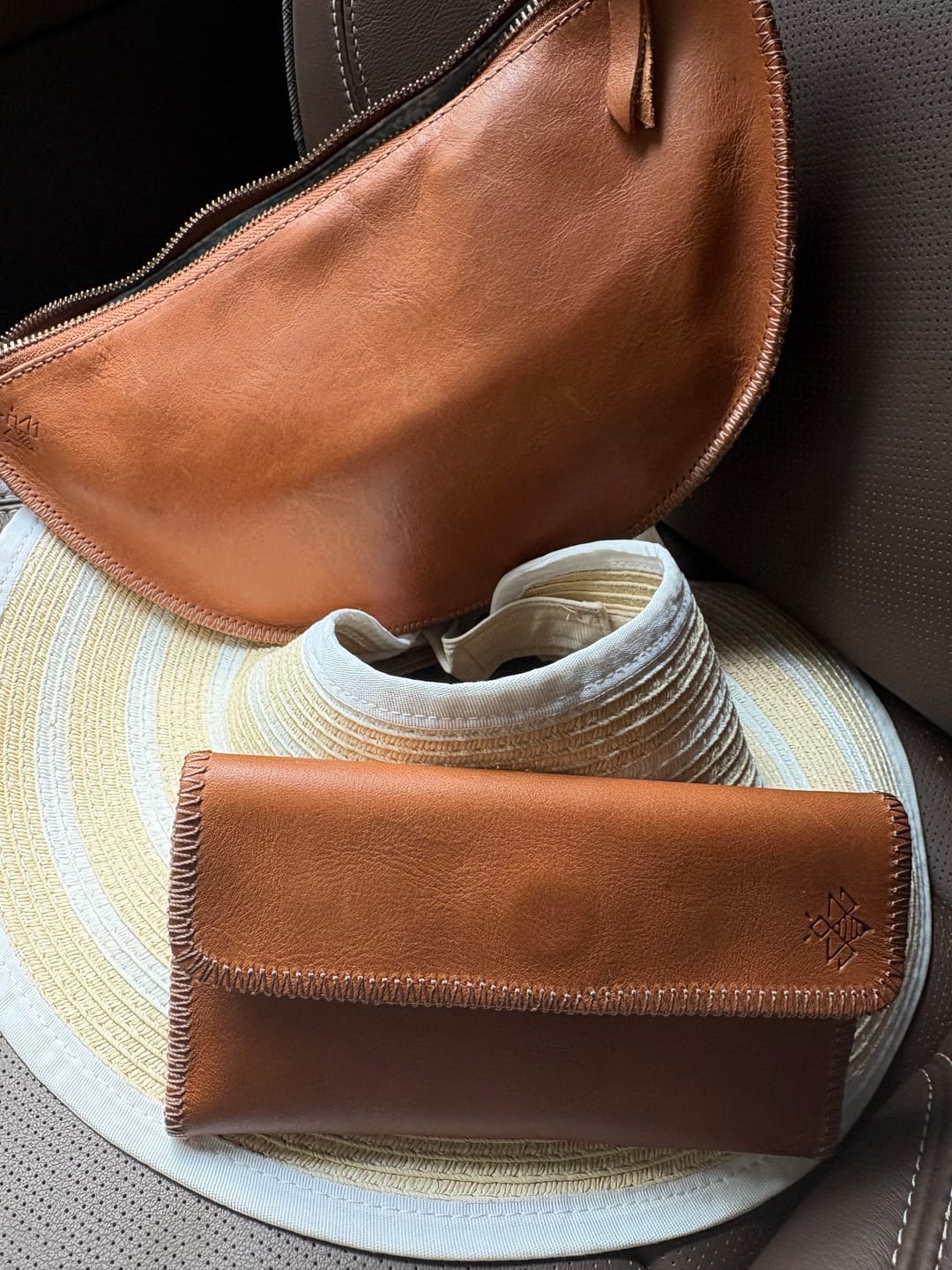 Customer photo review of Honey Daily Wallet