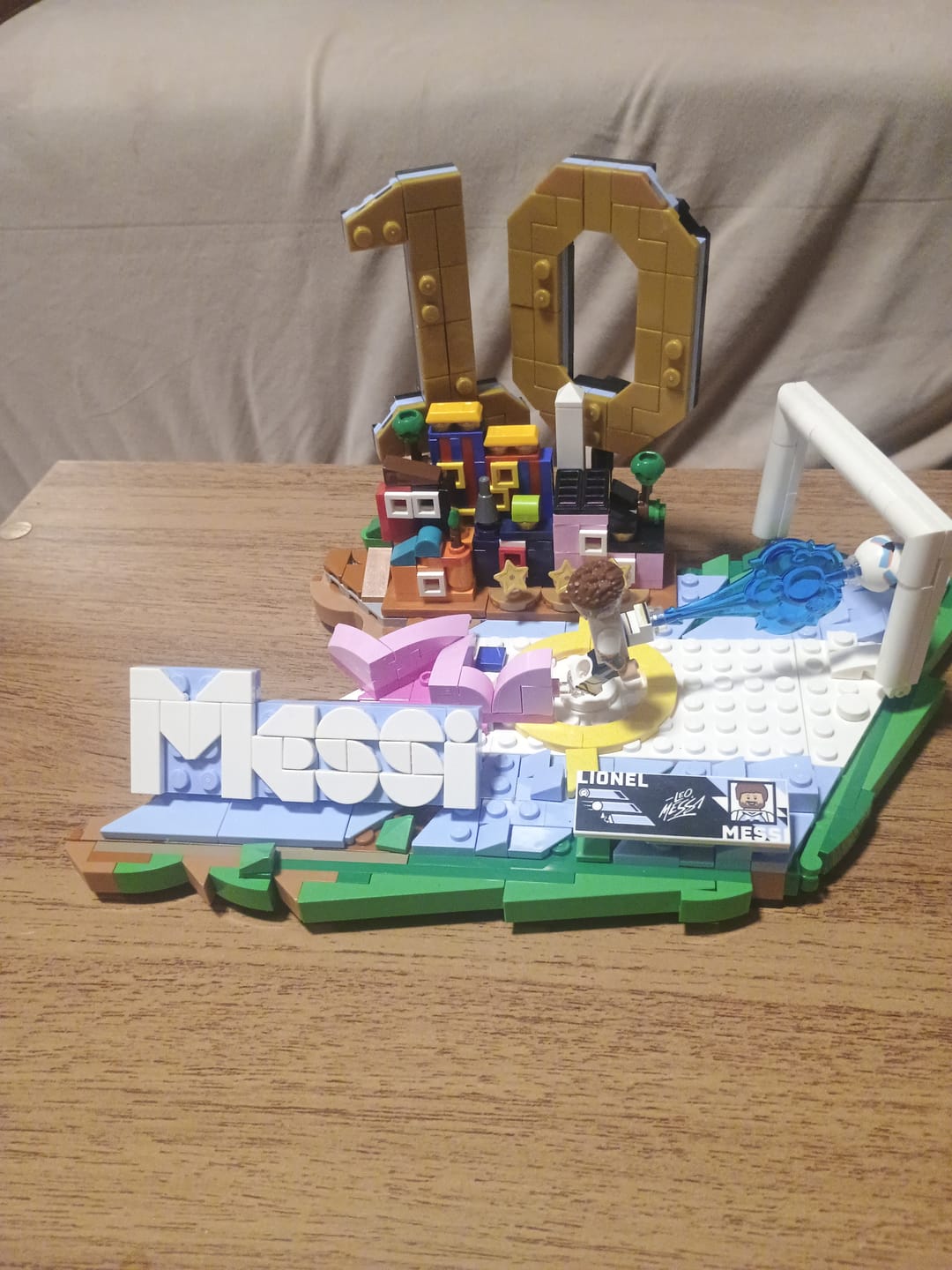 Customer photo review of Lionel Messi: Fenómenos del Fútbol