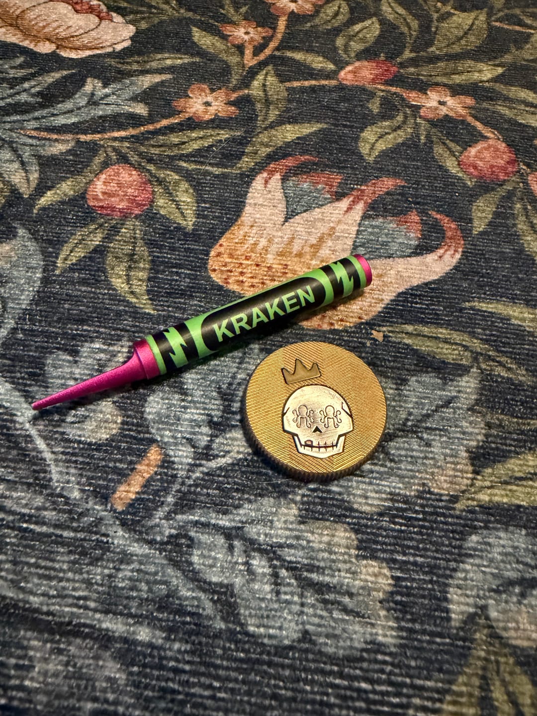 Customer photo review of 🍉 Slice Free Crayon Golf Divot Tool (Melon)