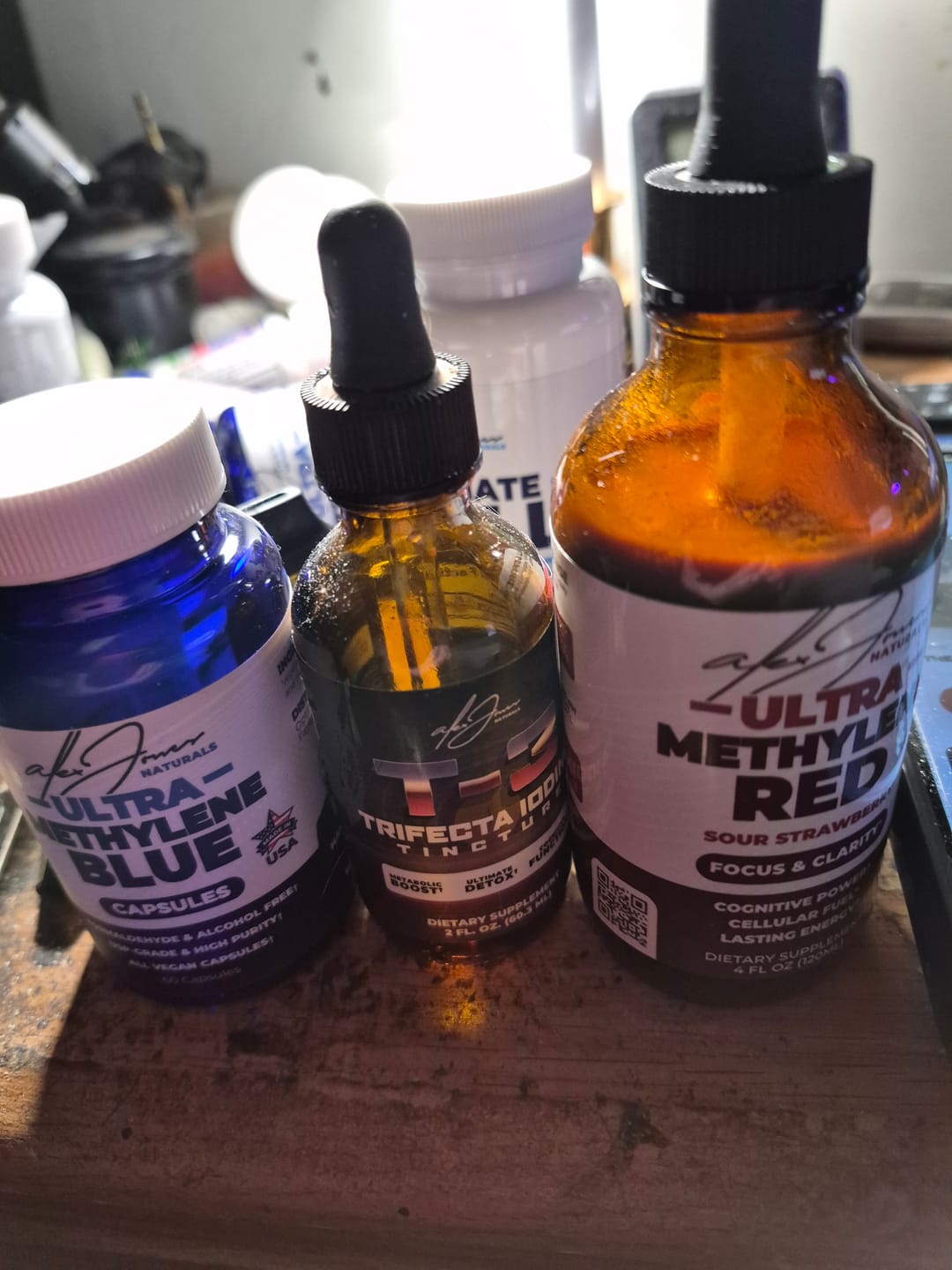 Customer photo review of The Ultra Methylene Red - Sour Strawberry (120ML) (30 Servings)