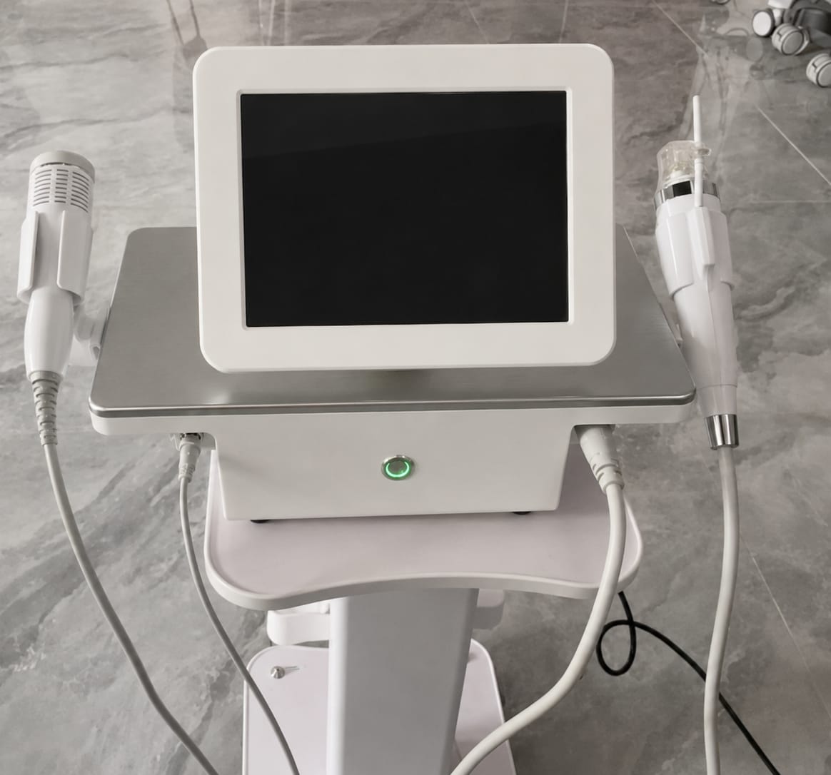 Customer photo review of RF Microneedling Machine Golden