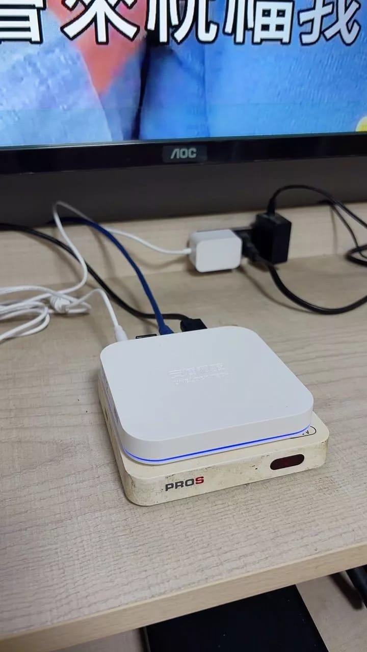 Customer photo review of UnBlockTech UBOX12 PRO Android TV Box - Gen 12 (2026)