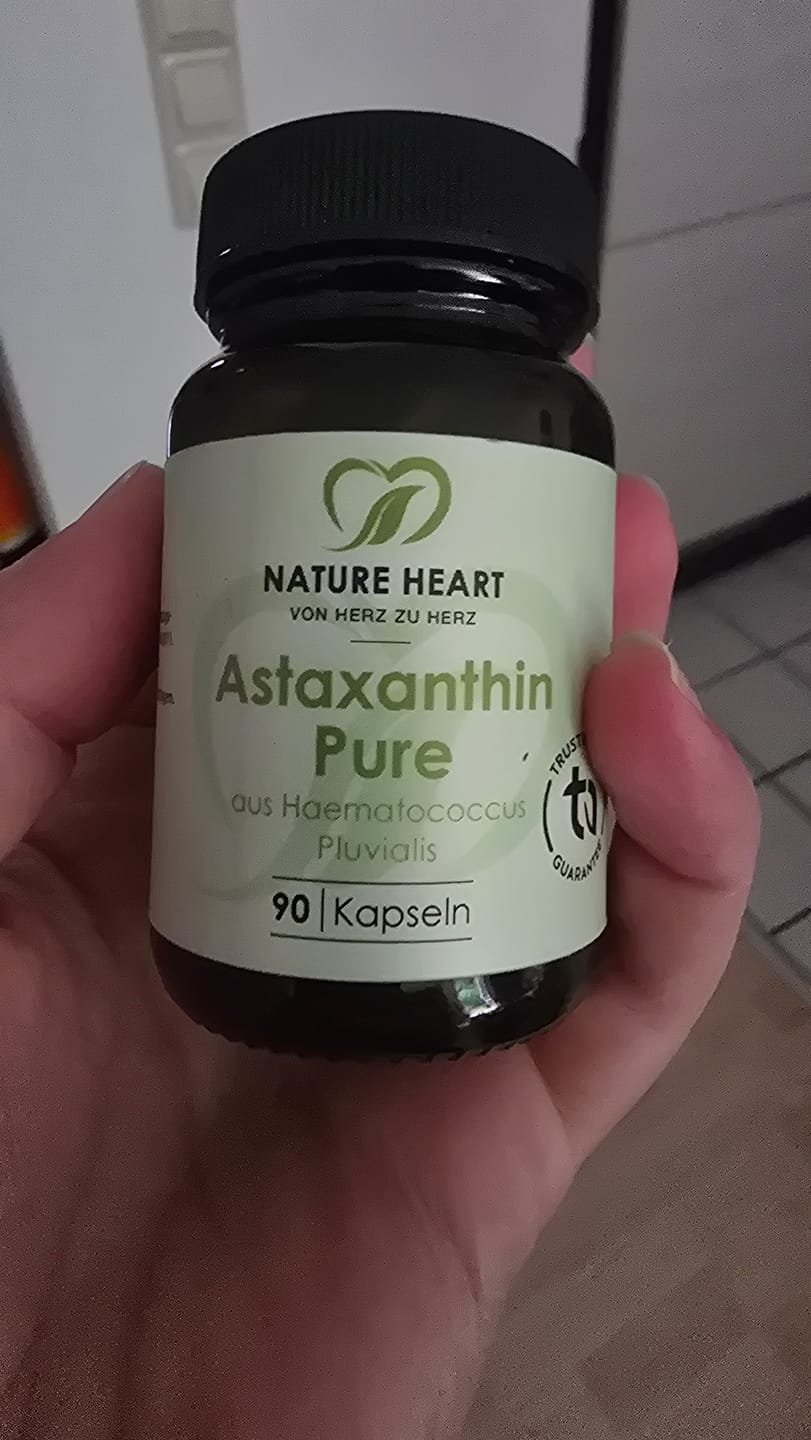 Customer photo review of Astaxanthin Pure