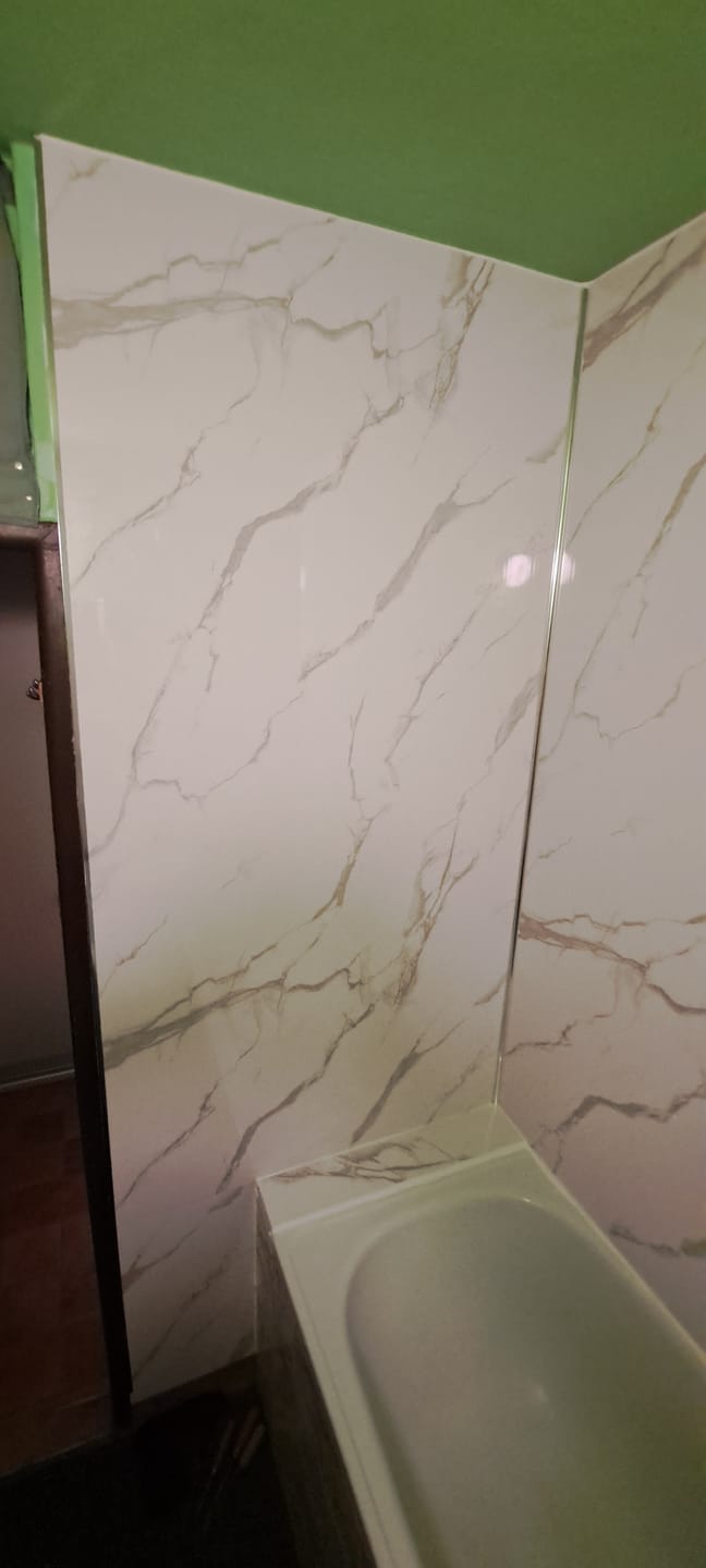 Customer photo review of Gripbond Pro White - All-in-One Universal Hybrid Sealant and Adhesive - EU3 310 Millilitre Cartridge, 1 x Tube