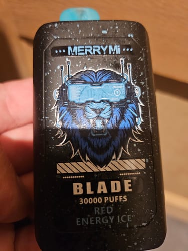 Customer photo review of Merry-Mi - Blade 30K - Puff Jetable / Vape Disposable - 5% nicotine