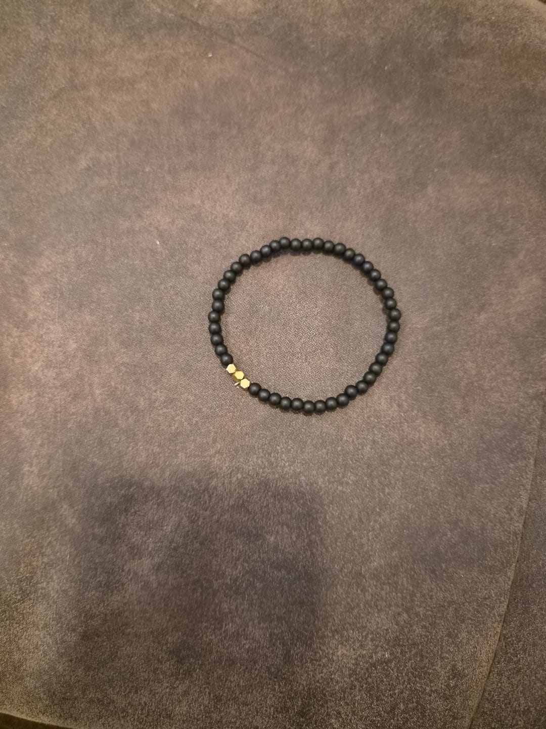 Customer photo review of Obsidian Armband