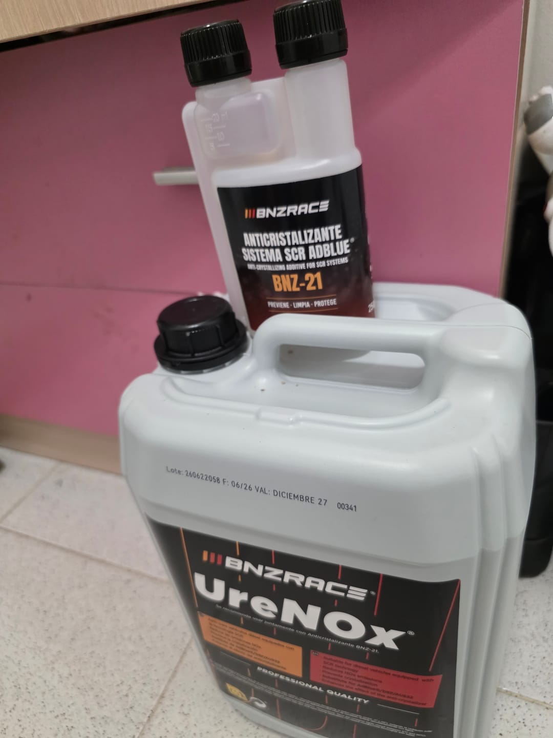 Customer photo review of BNZ-21 Anticristalizante y Limpiador de AdBlue®