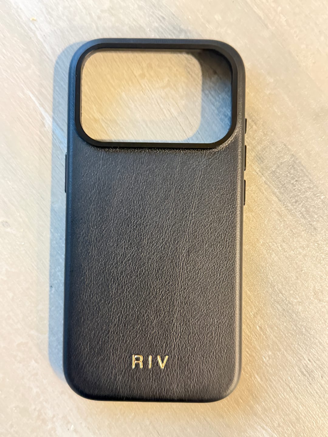 Customer photo review of iPhone 17 Pro Max Leather Case - MagSafe - Obsidian Black