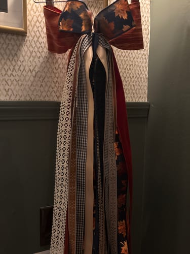 Customer photo review of Maplewood Wreath Ribbon