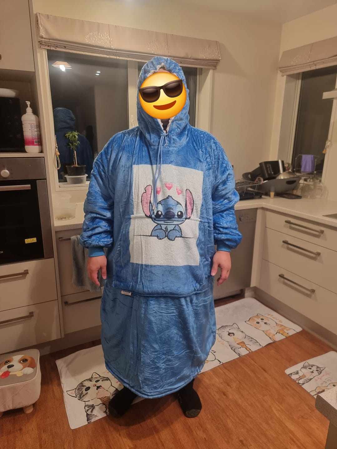 Customer photo review of EXTRA LONG ADULTS BLANKET HOODIE - BLUE STITCH LOVE
