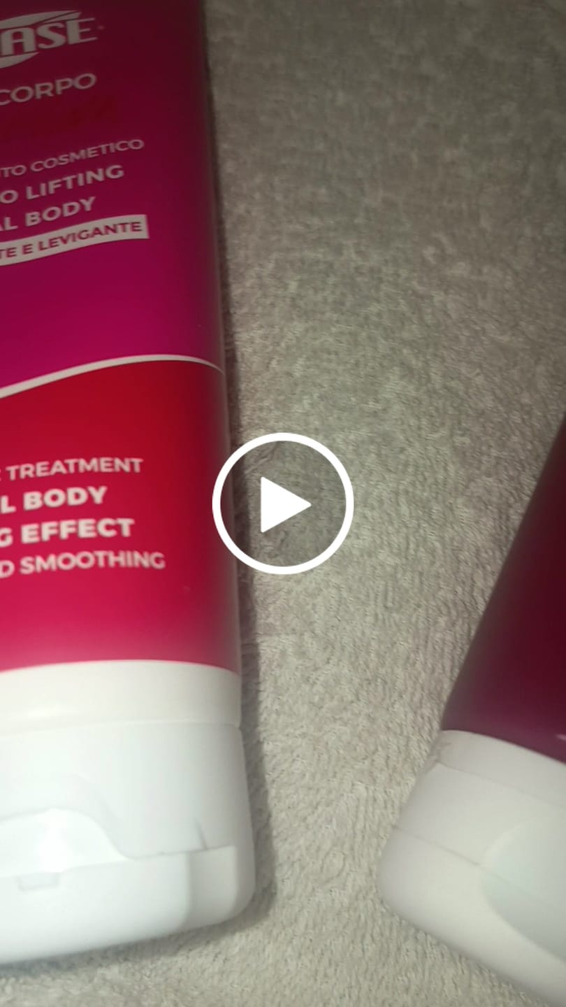 Customer video review of Crema lifting corpo